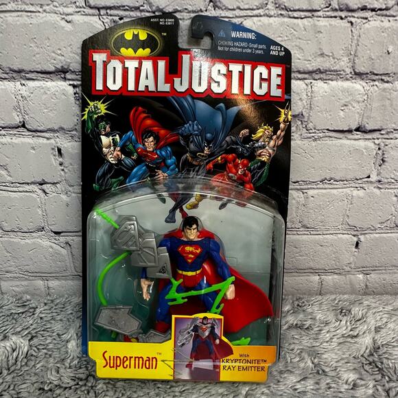 Total Justice Superman Action Figure Kryptonite Ray Emitter Retro Vintage 1996 - Picture 1 of 6